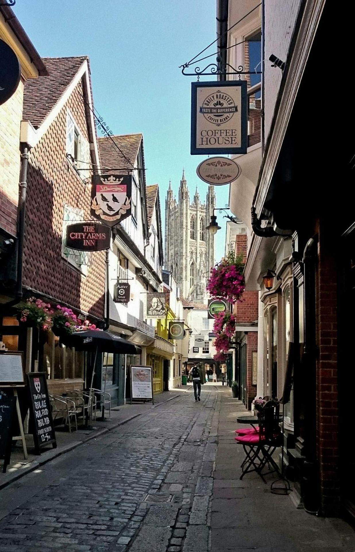 Stylish 3-Bedroom Home In Canterbury City-Centre - Superb Location! المظهر الخارجي الصورة