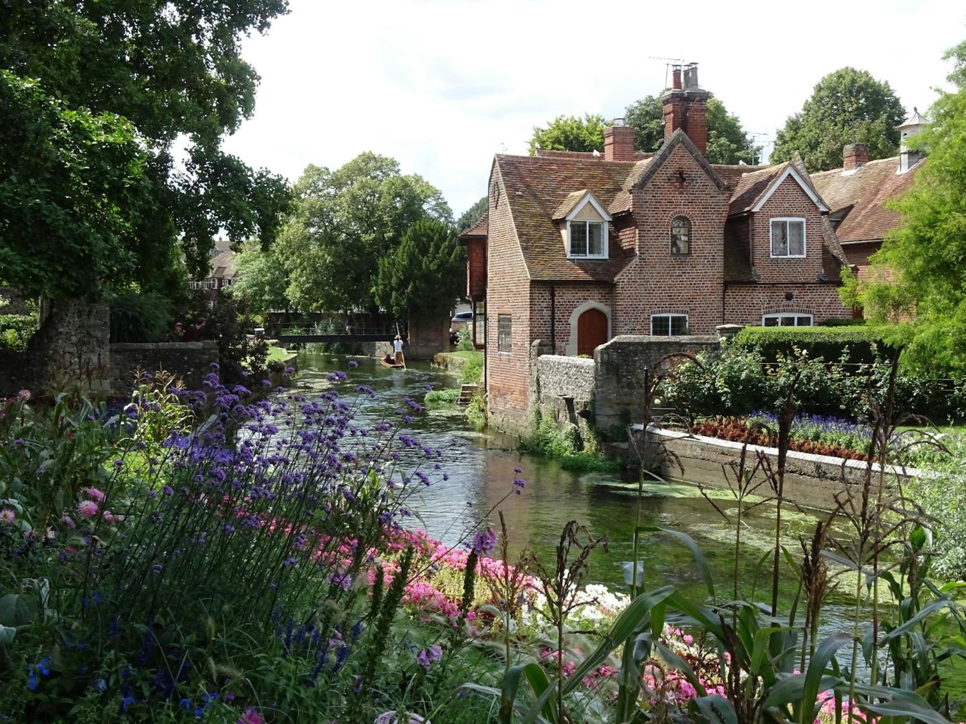 Stylish 3-Bedroom Home In Canterbury City-Centre - Superb Location! المظهر الخارجي الصورة