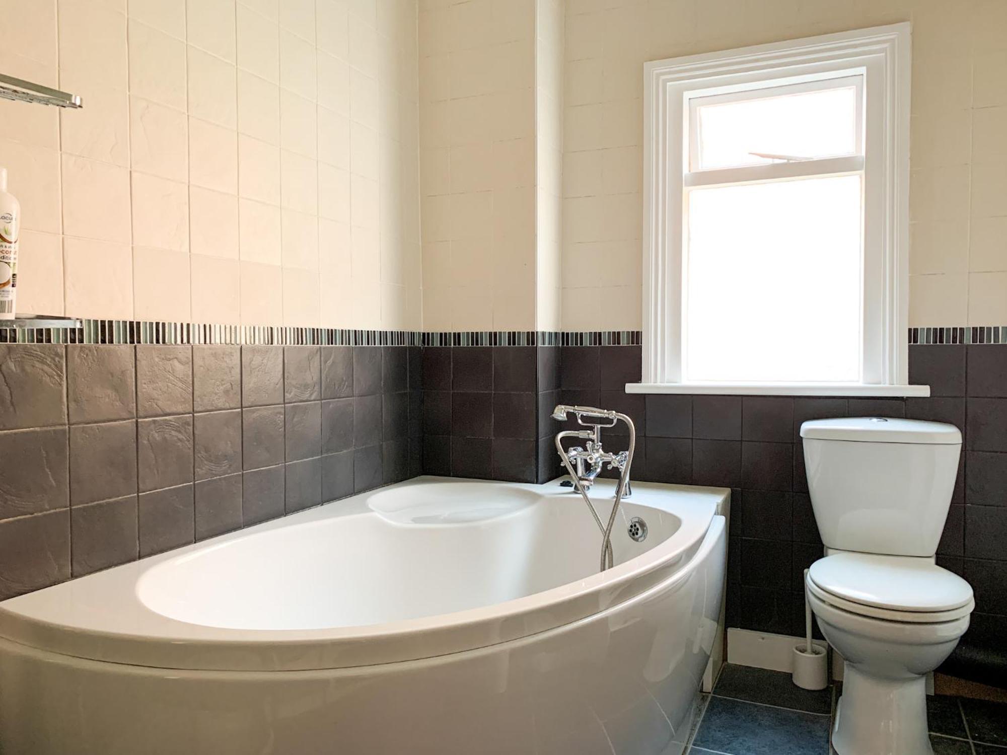 Stylish 3-Bedroom Home In Canterbury City-Centre - Superb Location! المظهر الخارجي الصورة