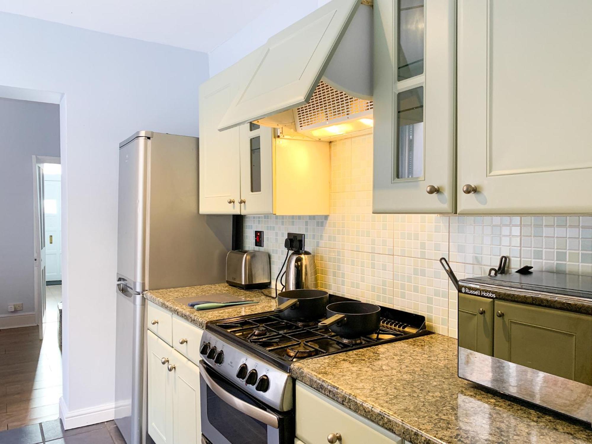 Stylish 3-Bedroom Home In Canterbury City-Centre - Superb Location! المظهر الخارجي الصورة